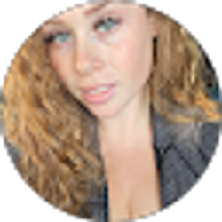 Profile photo of Kari Dobbins