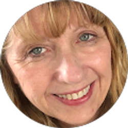 Profile photo of Maureen Peterson