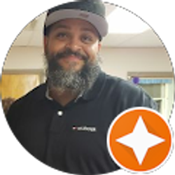 Profile photo of livelifeyuck 80
