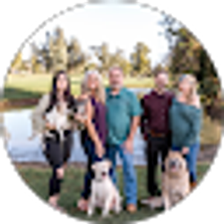 Profile photo of Chelsea Shiles