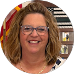 Profile photo of Kelli Kissel