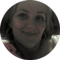 Profile photo of Sara Woods