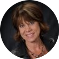 Profile photo of Julie Bruno