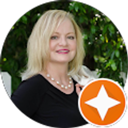 Profile photo of Helen Hunt