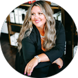 Profile photo of Samantha Mathews