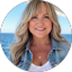 Profile photo of Candace Davis
