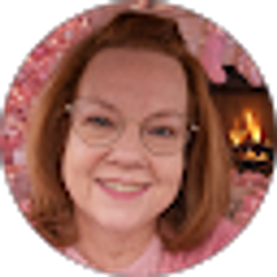 Profile photo of Dawn Van Lew