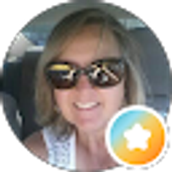Profile photo of Sharon Lunardi
