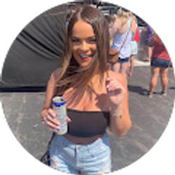 Profile photo of Kylie McHenry