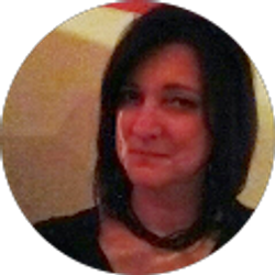 Profile photo of lisa guay