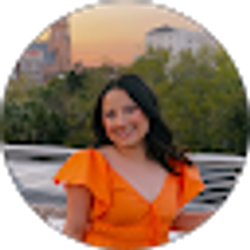 Profile photo of Alexa Stewart