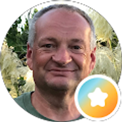 Profile photo of Daniel Middleton