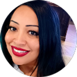 Profile photo of Sandra Smith