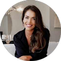 Profile photo of Kate Carlton