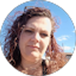 Profile photo of April VanNatta