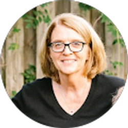 Profile photo of vicki strahan