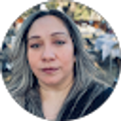 Profile photo of laura Najera