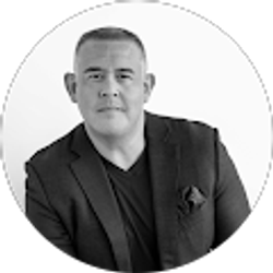 Profile photo of Roland Jones