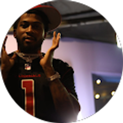 Profile photo of J 5