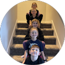 Profile photo of Pamela Comer