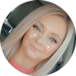 Profile photo of Christina Knight