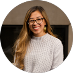 Profile photo of Mai Xue Xiong