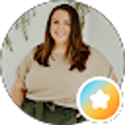 Profile photo of Amanda Edwards