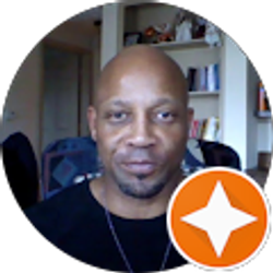 Profile photo of Lee Wormley