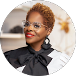 Profile photo of Allison Lilly