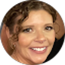 Profile photo of Tracey Huss