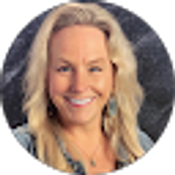 Profile photo of Leslie Freeman
