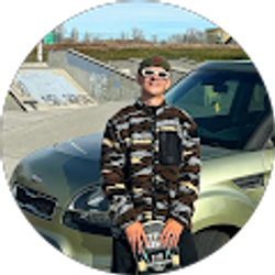 Profile photo of Lucas Godoy