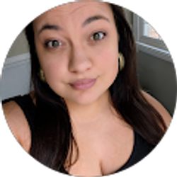 Profile photo of Kristen Lawson