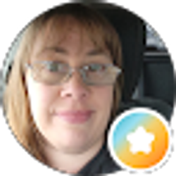 Profile photo of Holly Strong