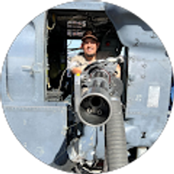 Profile photo of louie esparza