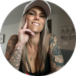 Profile photo of Tiffany LaPlant