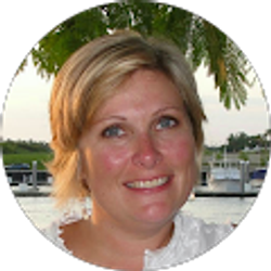 Profile photo of Amy Edwards