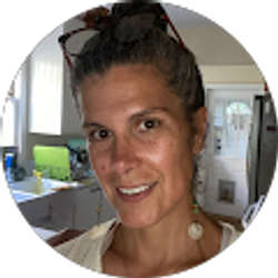 Profile photo of Melanie Slawienski