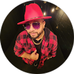 Profile photo of Ricardo Gracia