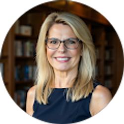 Profile photo of Deb Ward