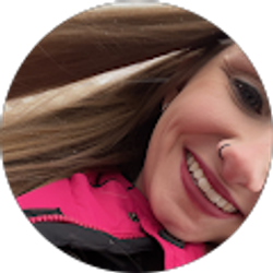 Profile photo of Makayla Dennis