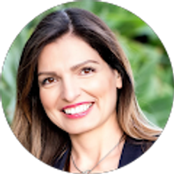 Profile photo of Neda Heffron