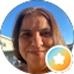 Profile photo of Claudine Gonzales