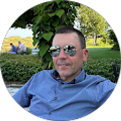 Profile photo of Piotr Adams