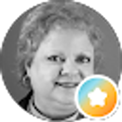 Profile photo of Carolyn Hurst