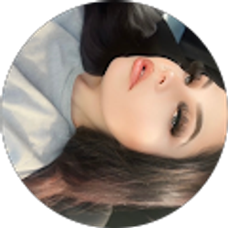 Profile photo of Paige Elsberry