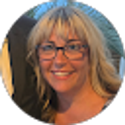 Profile photo of Cindy O'Leary