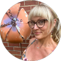 Profile photo of Mama Wall