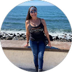 Profile photo of Noemi Wallace