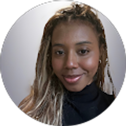 Profile photo of Thalita Domingos